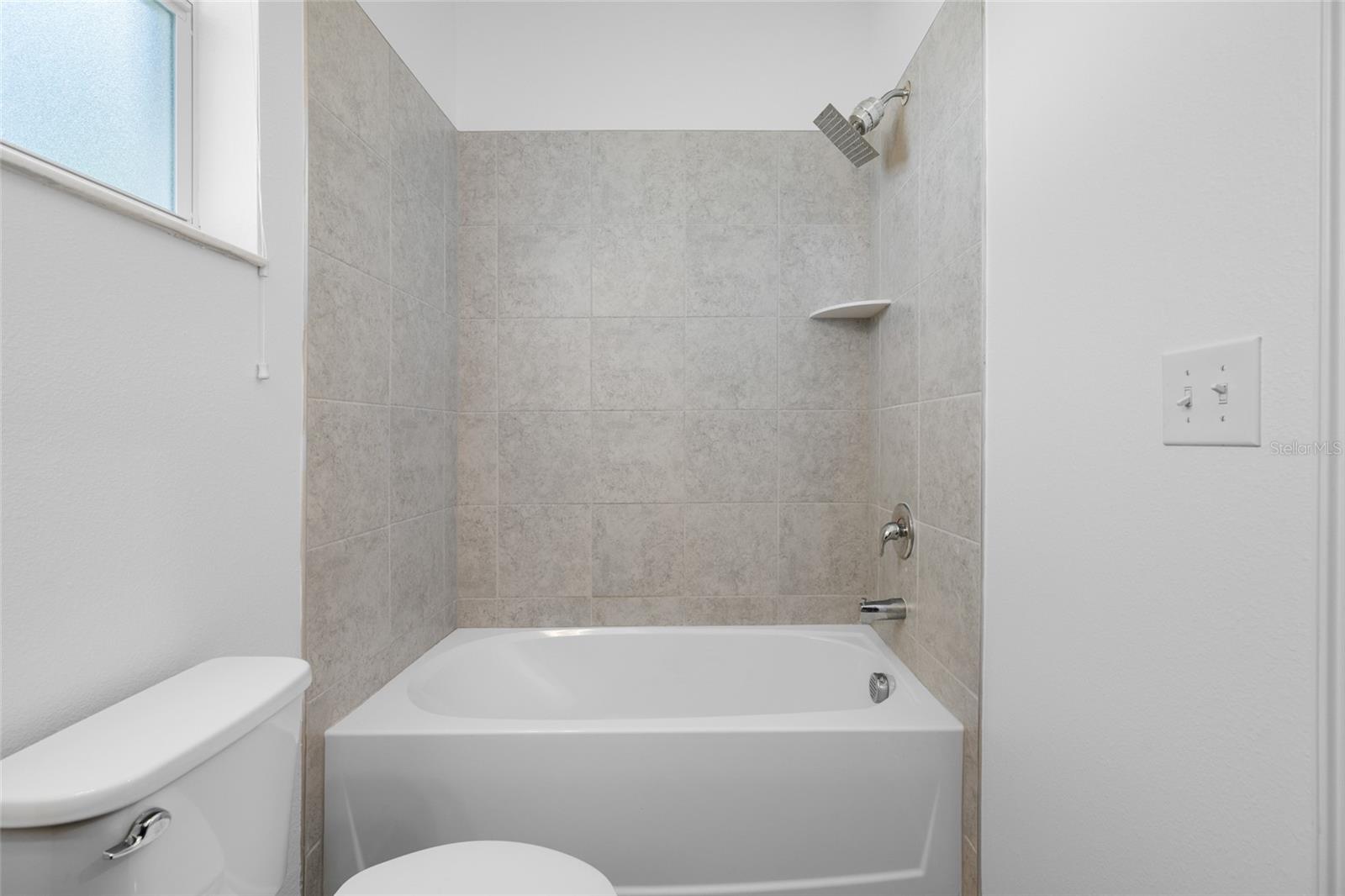 2918 LINDELL AVE, TAMPA, FL, 33610