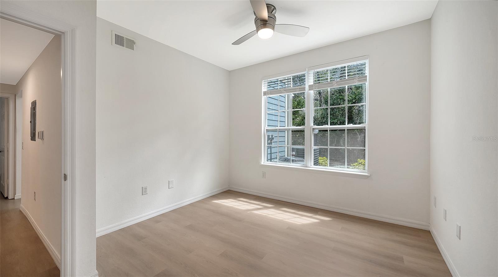 5561 ROSEHILL RD #104, SARASOTA, FL, 34233