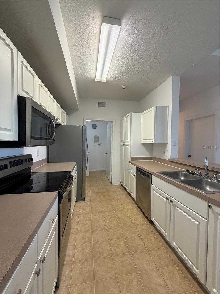 5542 METROWEST BLVD #308, ORLANDO, FL, 32811