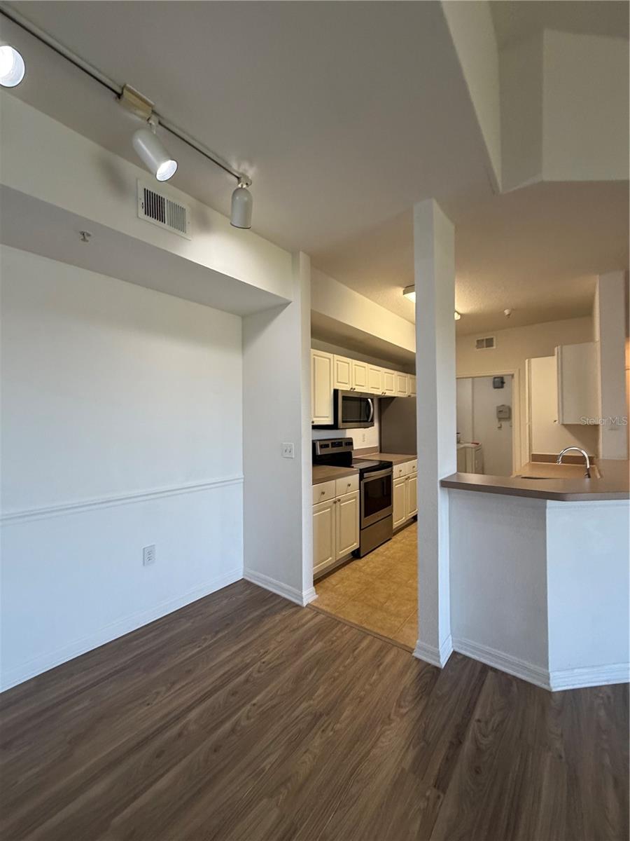 5542 METROWEST BLVD #308, ORLANDO, FL, 32811