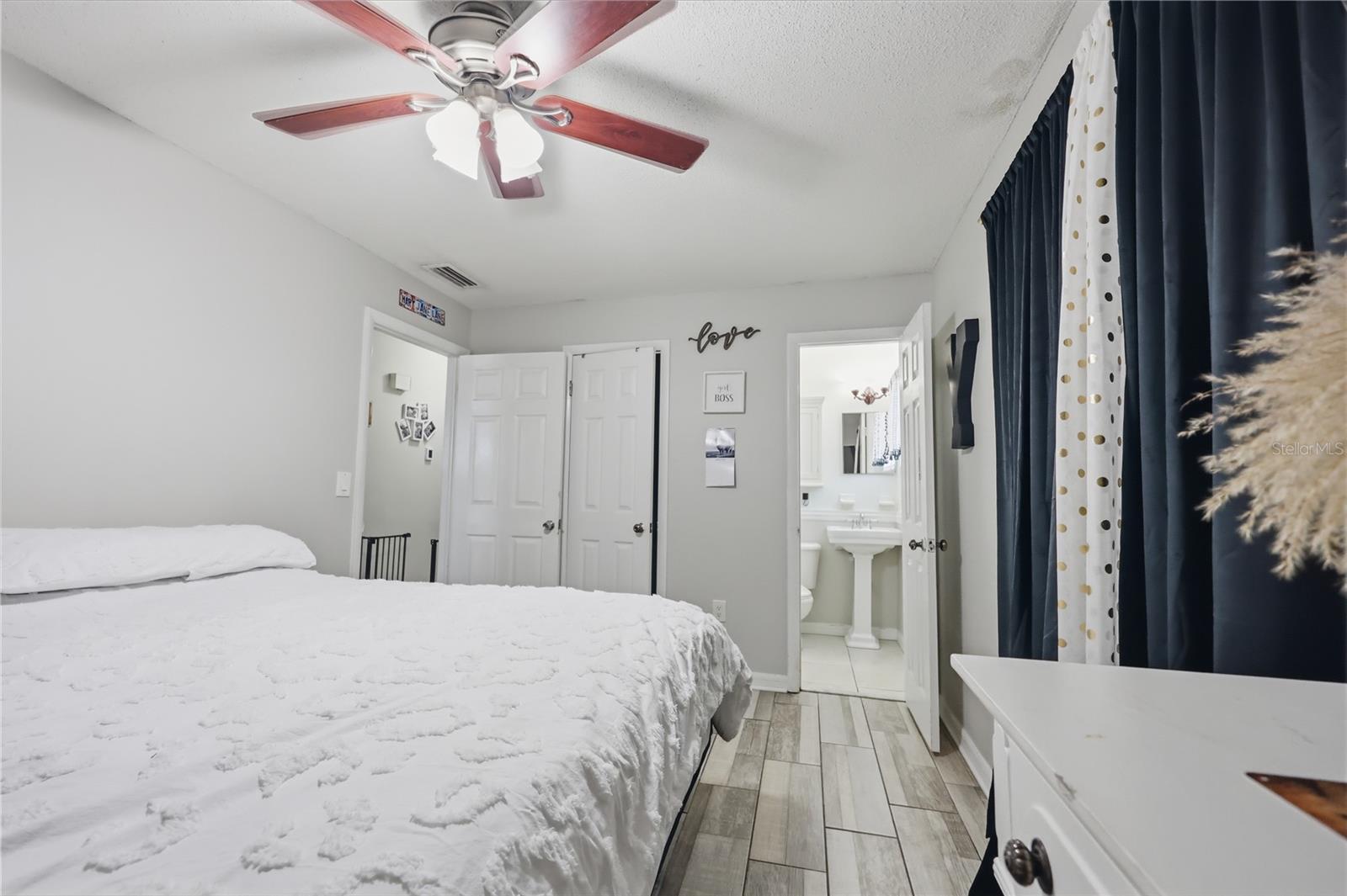 786 E WARREN AVE, LONGWOOD, FL, 32750