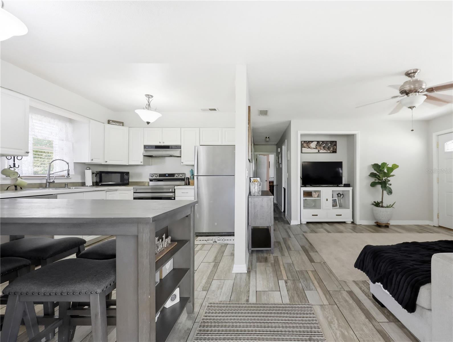 786 E WARREN AVE, LONGWOOD, FL, 32750