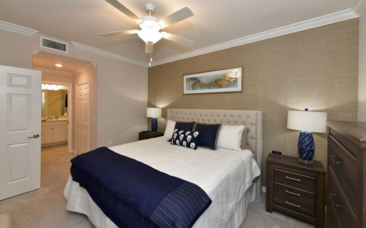 17626 GAWTHROP DR #206, BRADENTON, FL, 34211