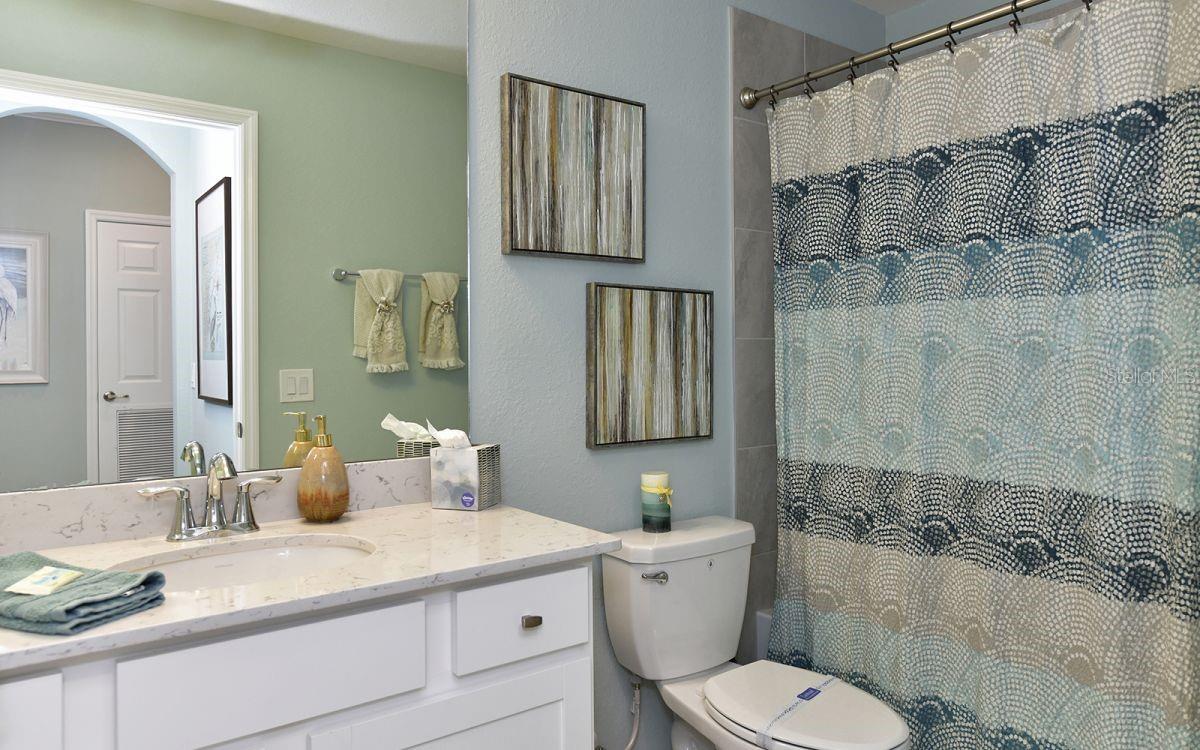 17626 GAWTHROP DR #206, BRADENTON, FL, 34211