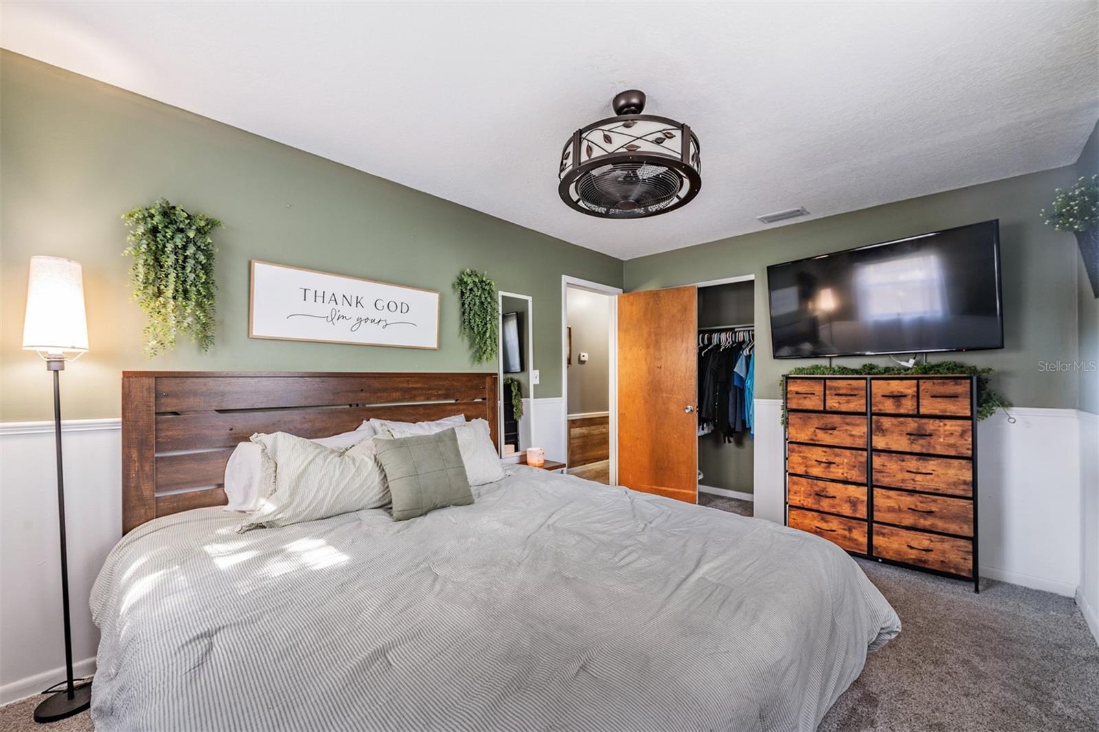 39048 BLUE JAY AVE, ZEPHYRHILLS, FL, 33542