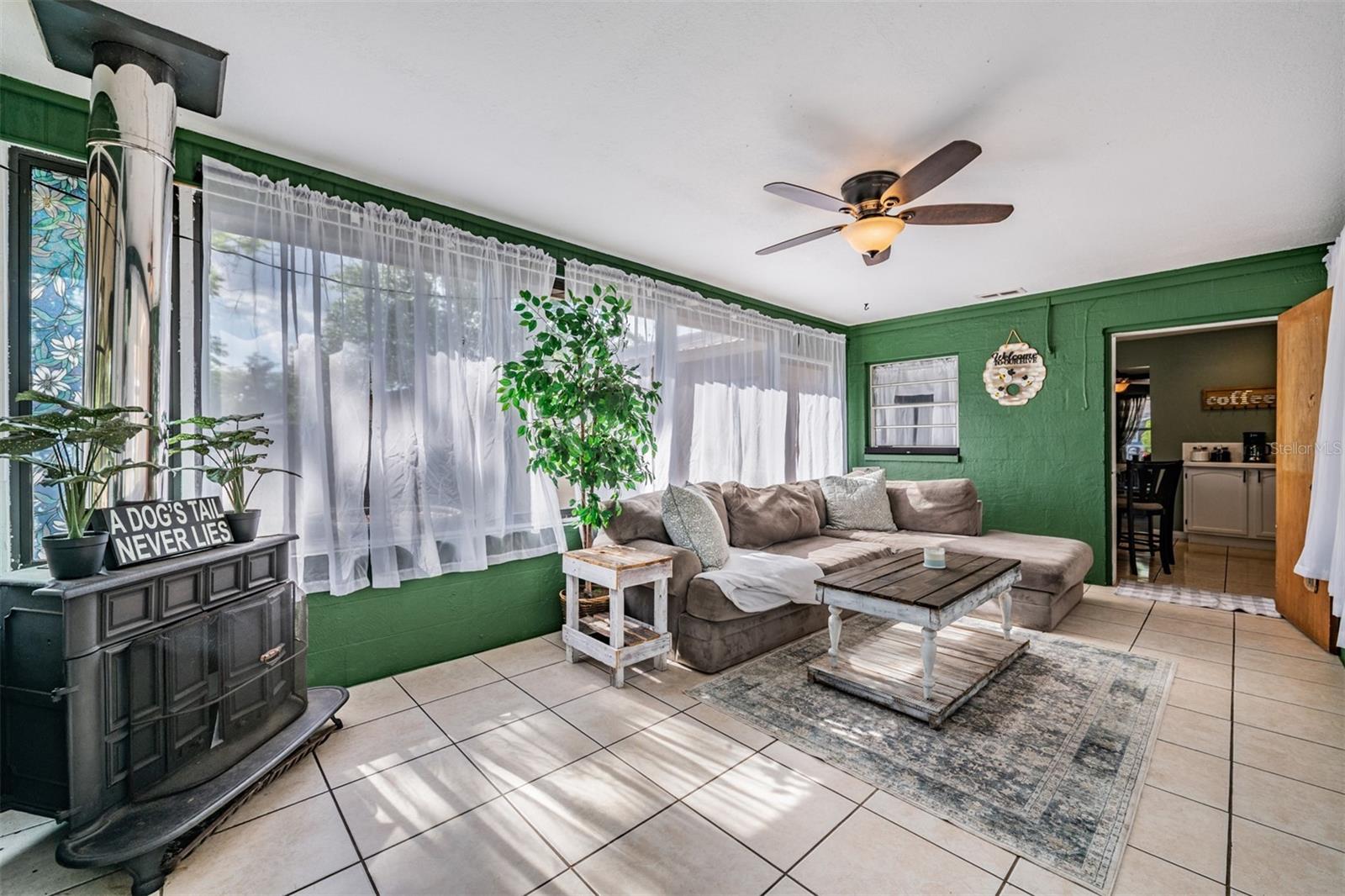 39048 BLUE JAY AVE, ZEPHYRHILLS, FL, 33542