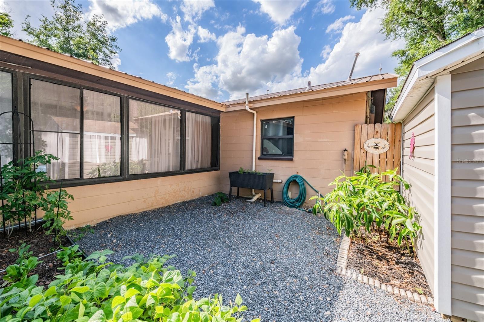 39048 BLUE JAY AVE, ZEPHYRHILLS, FL, 33542