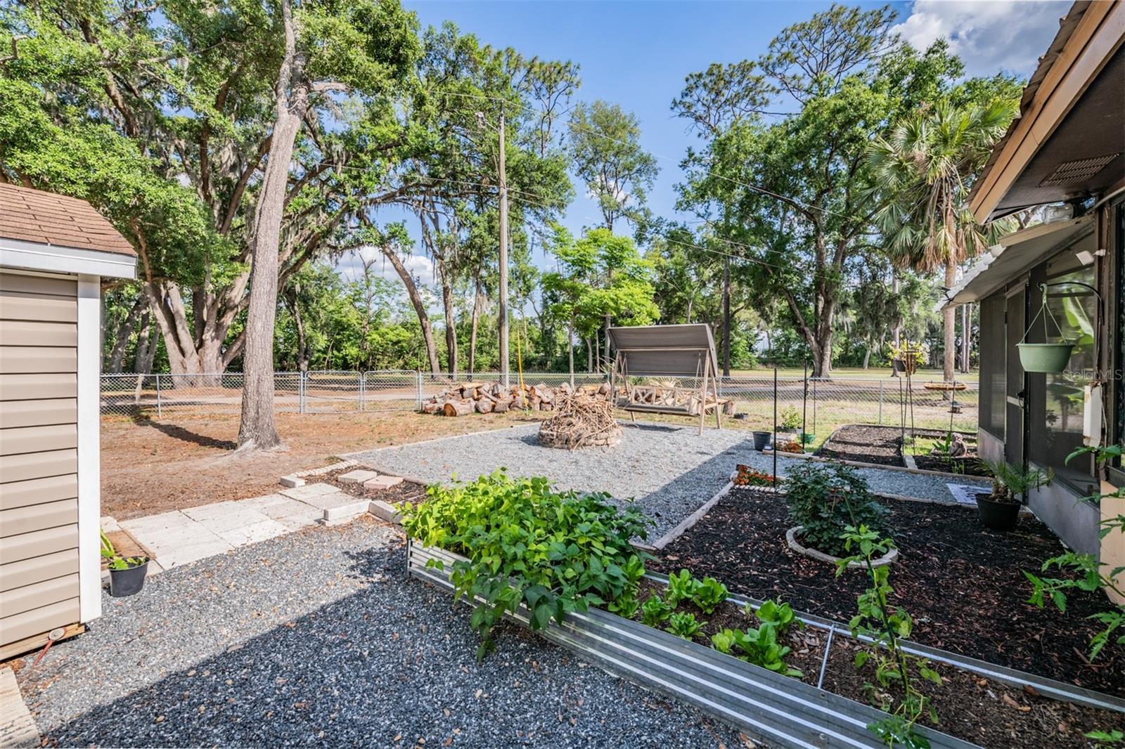 39048 BLUE JAY AVE, ZEPHYRHILLS, FL, 33542