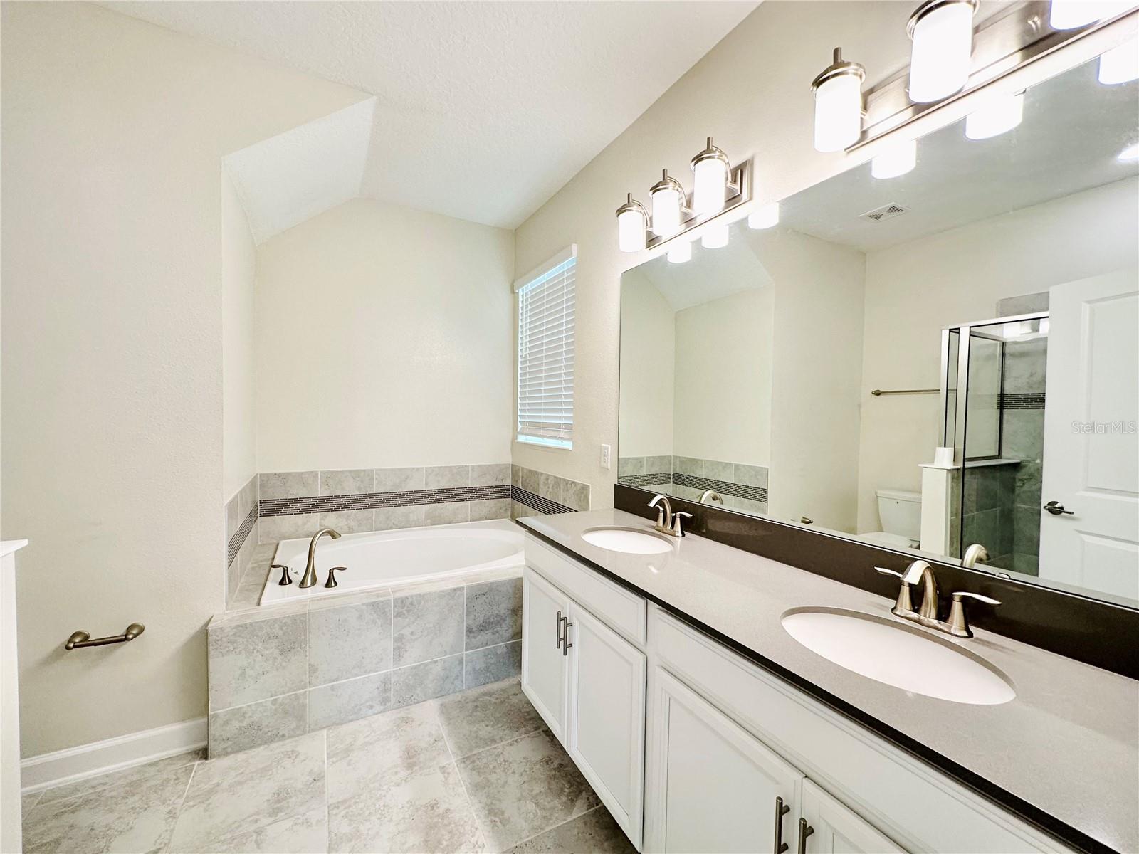 11823 CHARADES ST, ORLANDO, FL, 32832