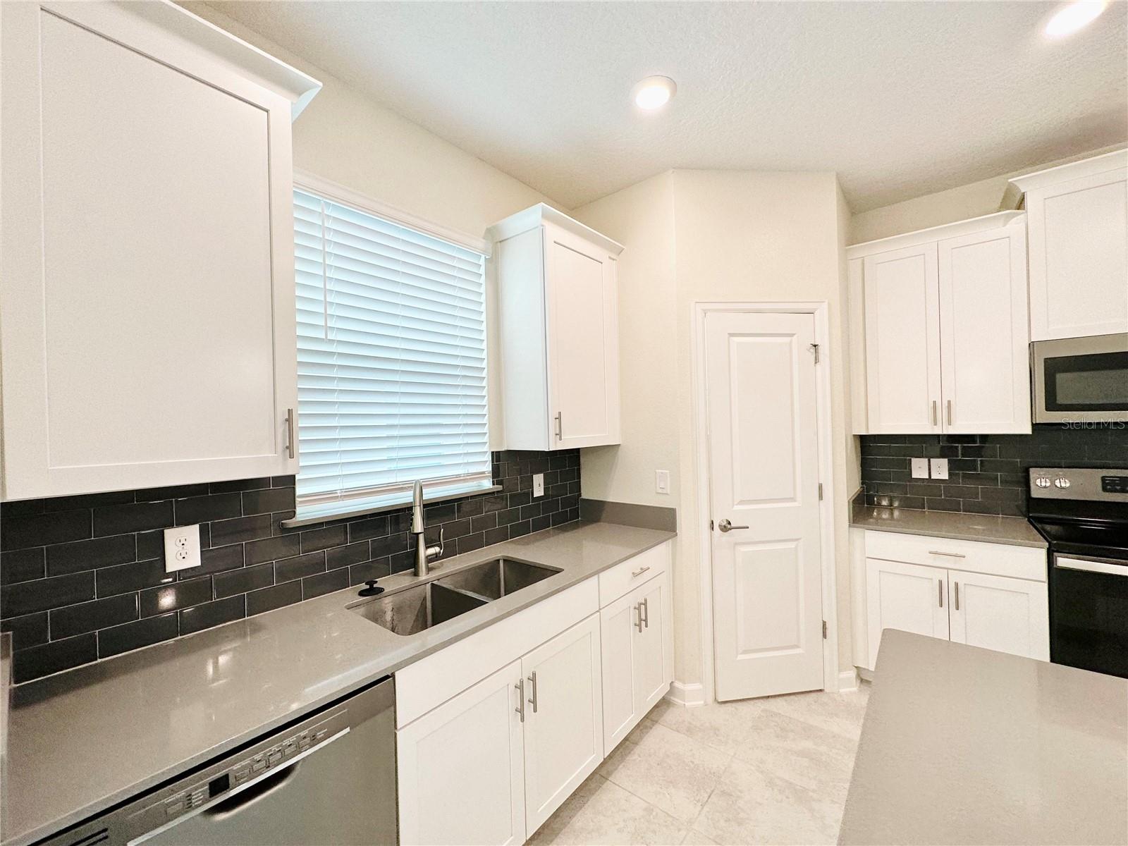 11823 CHARADES ST, ORLANDO, FL, 32832