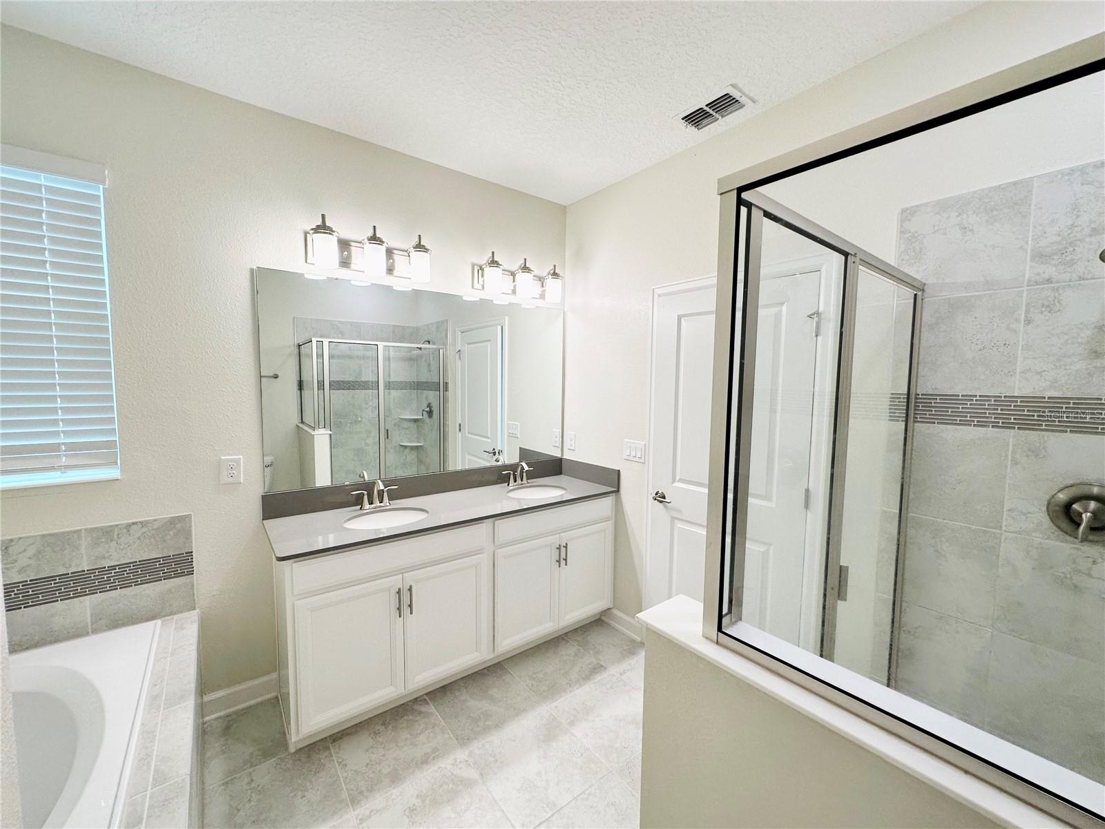 11823 CHARADES ST, ORLANDO, FL, 32832