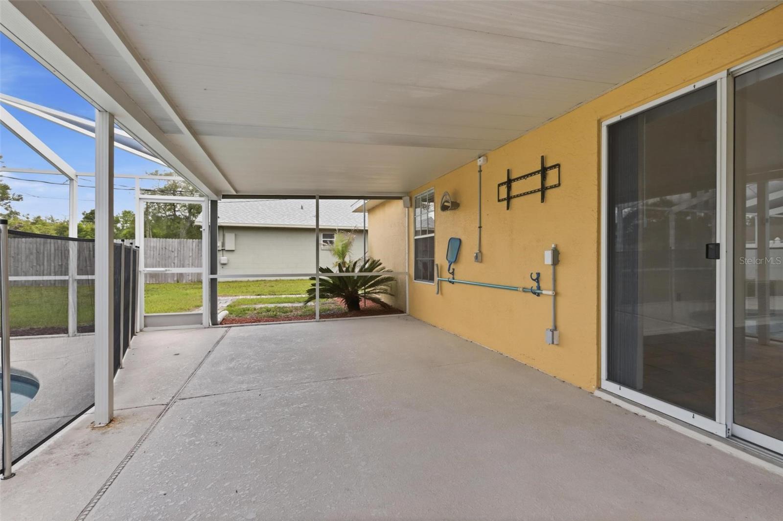 2777 W COVINGTON DR, DELTONA, FL, 32738