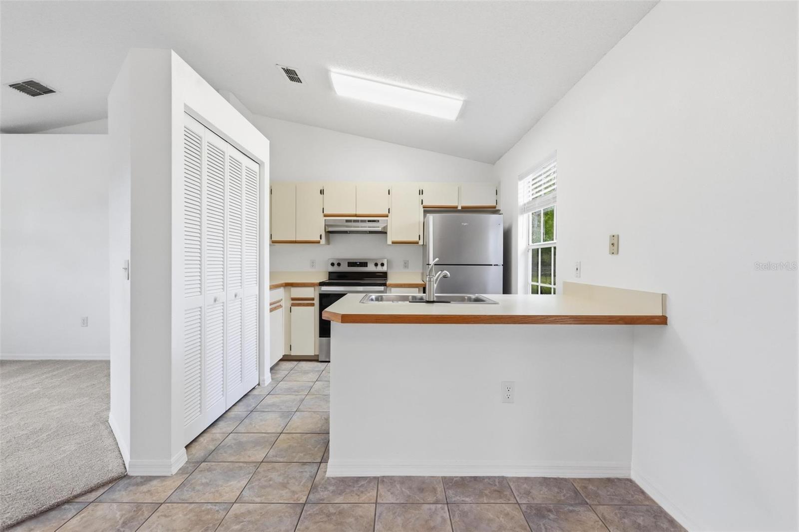 2777 W COVINGTON DR, DELTONA, FL, 32738