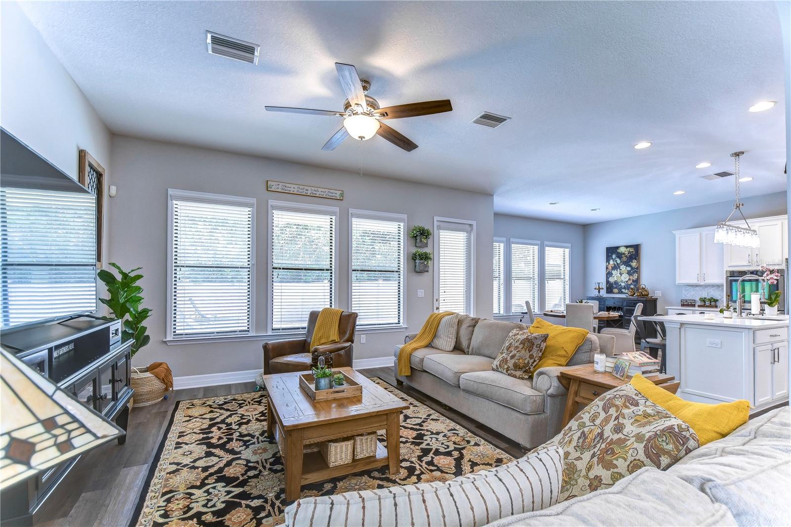 2614 MILFORD BERRY LN, TAMPA, FL, 33618