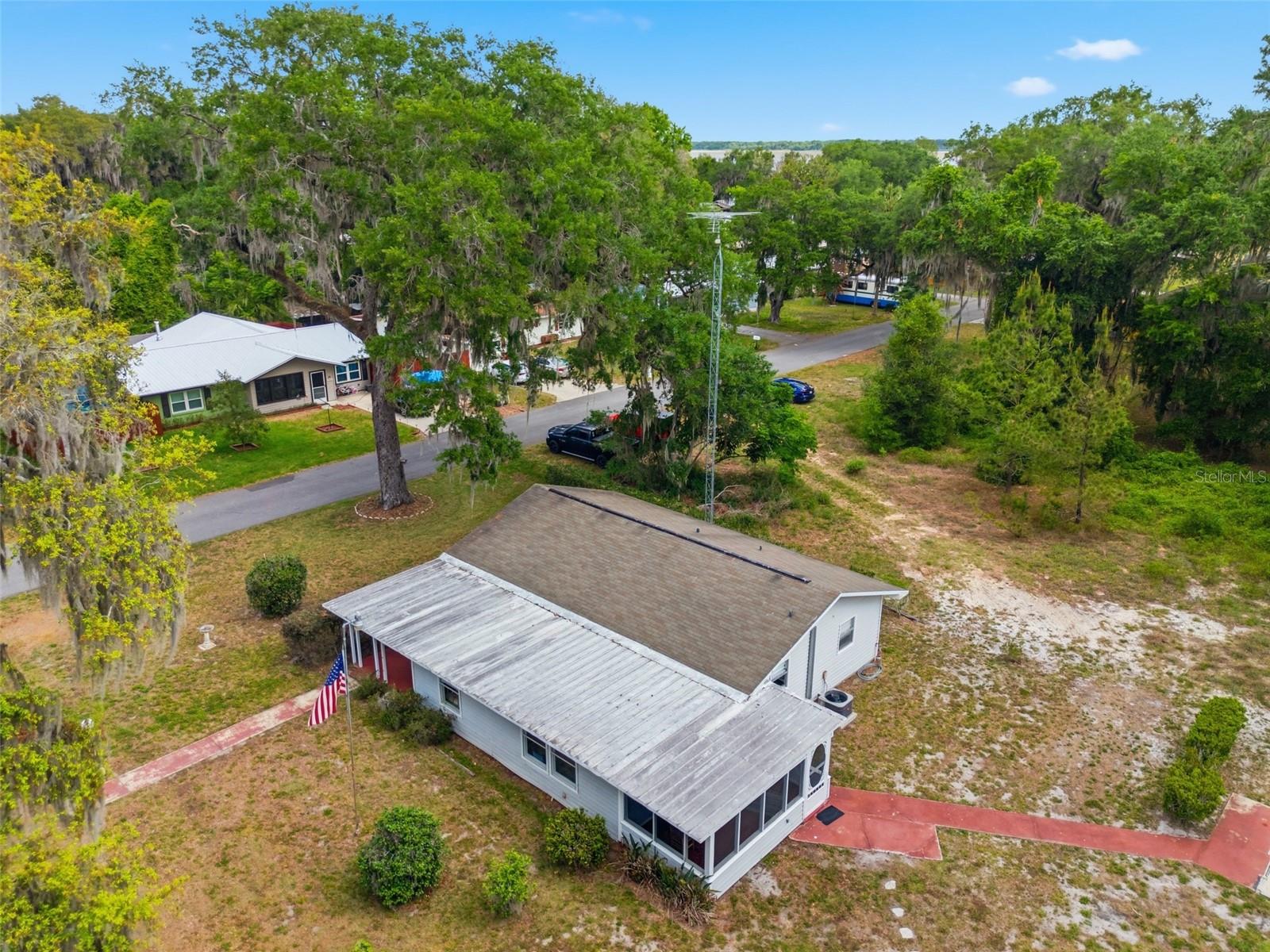 1289 CR 436, LAKE PANASOFFKEE, FL, 33538