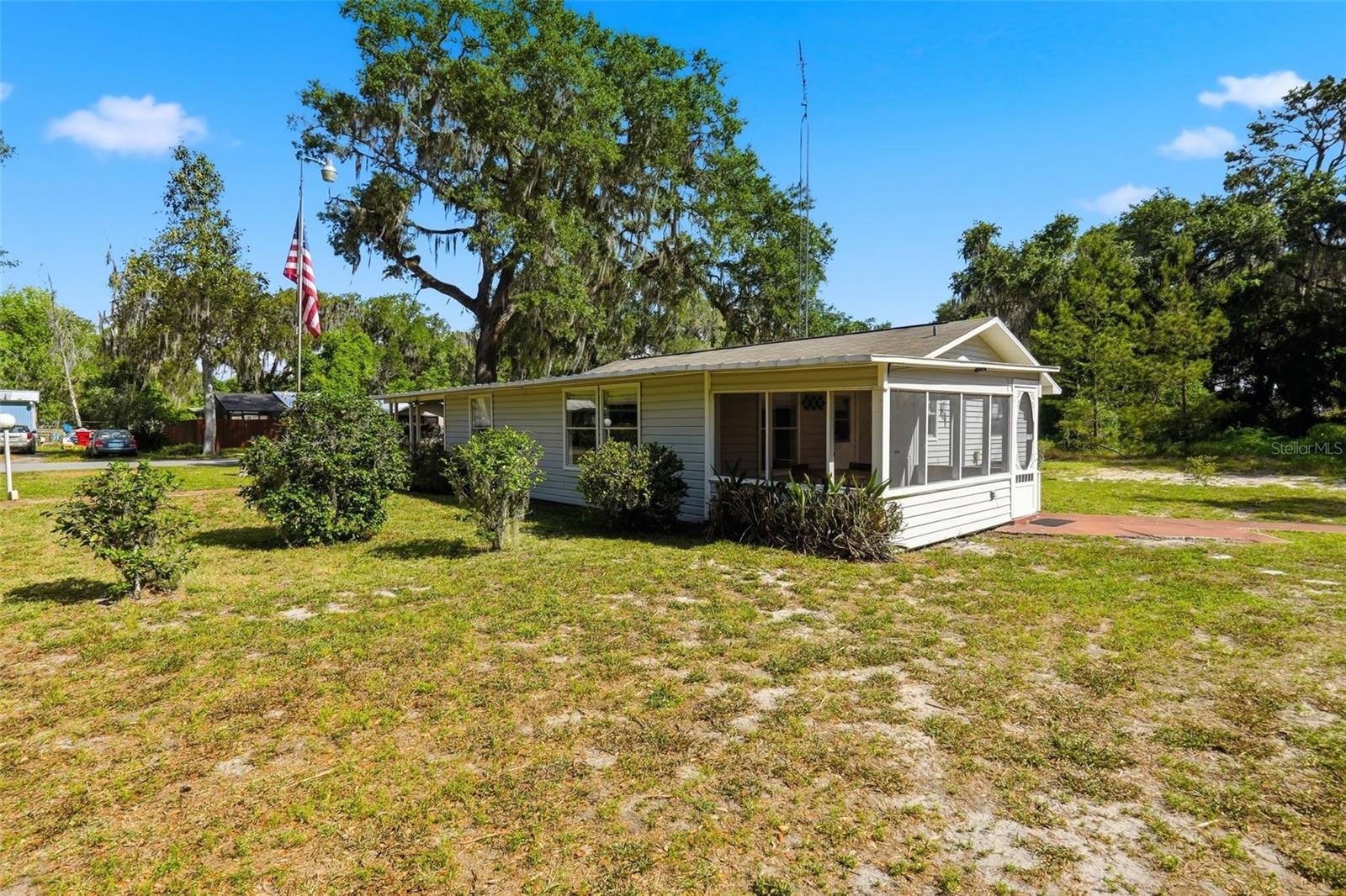 1289 CR 436, LAKE PANASOFFKEE, FL, 33538
