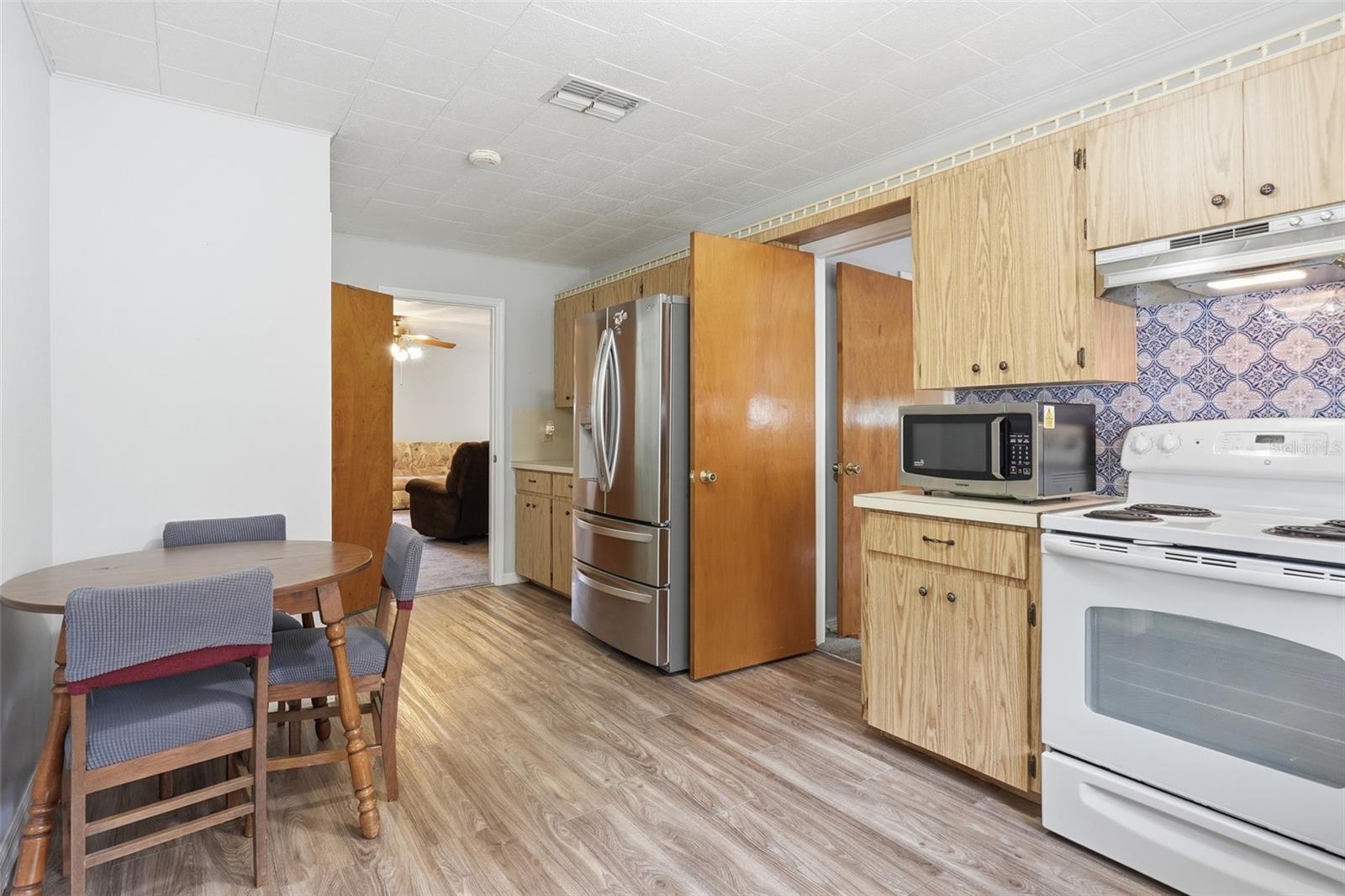 1289 CR 436, LAKE PANASOFFKEE, FL, 33538