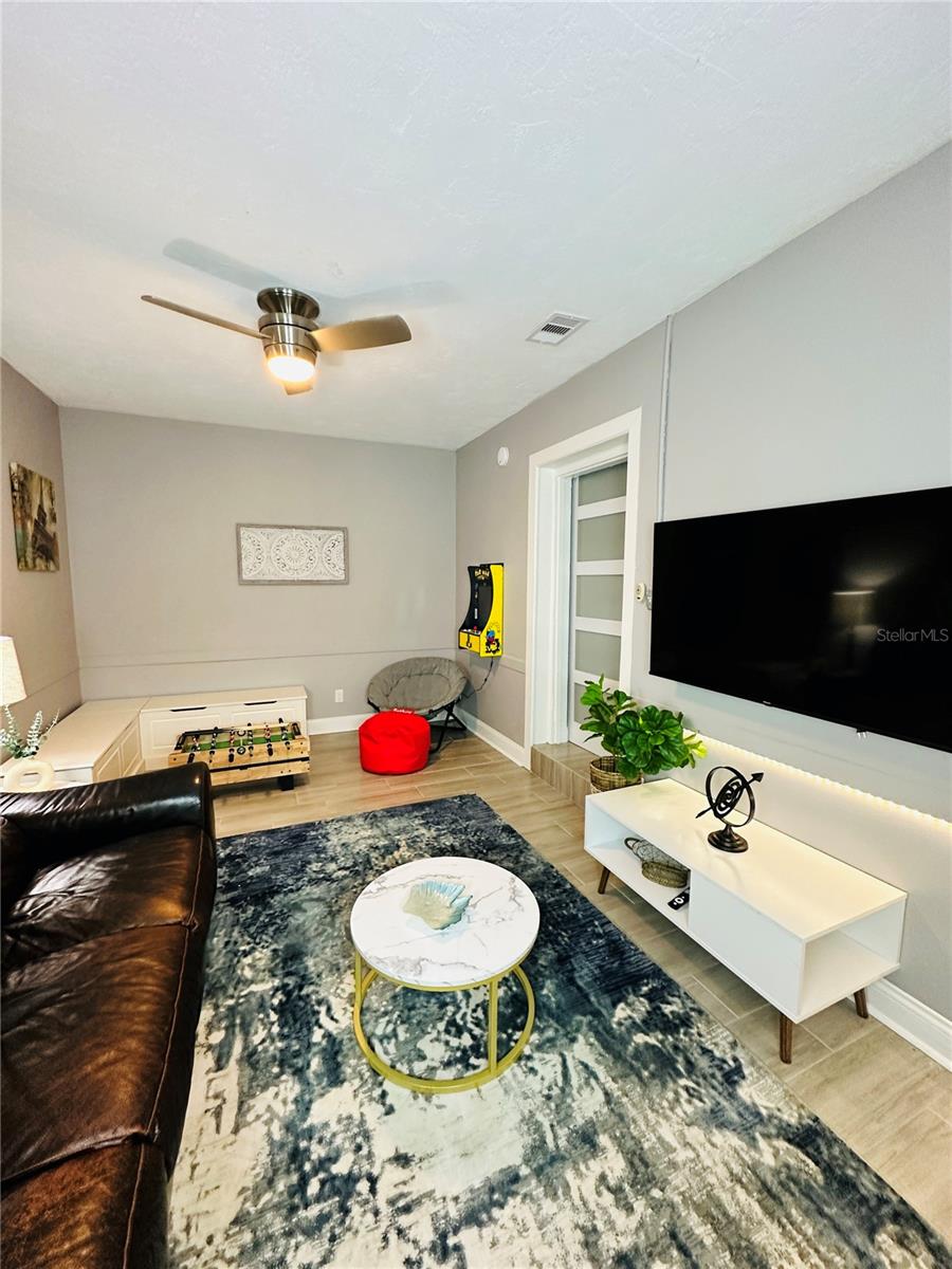 1446 NE 22ND AVE, GAINESVILLE, FL, 32609