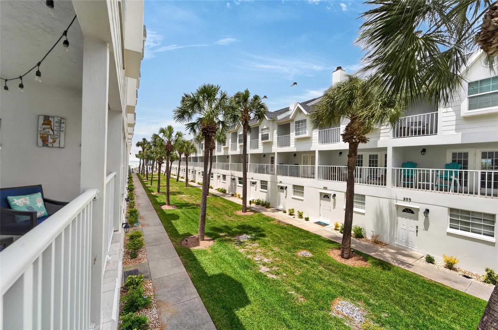 17960 GULF BLVD #106, REDINGTON SHORES, FL, 33708