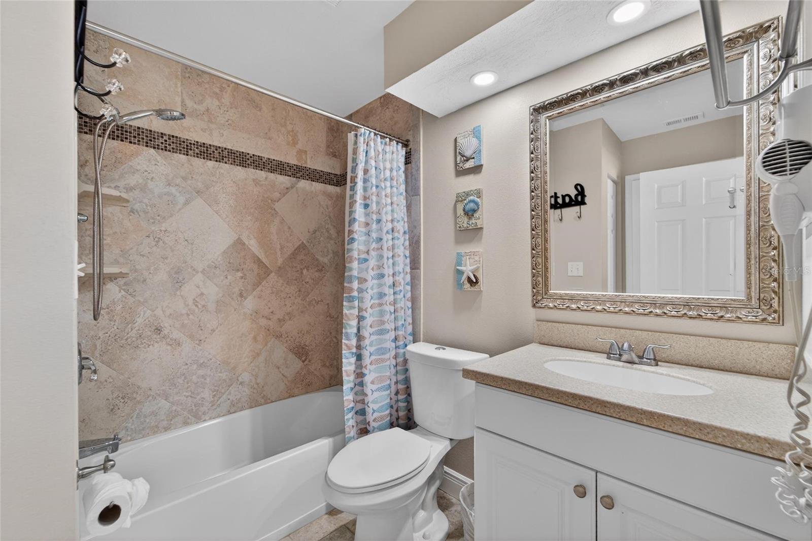 17960 GULF BLVD #106, REDINGTON SHORES, FL, 33708