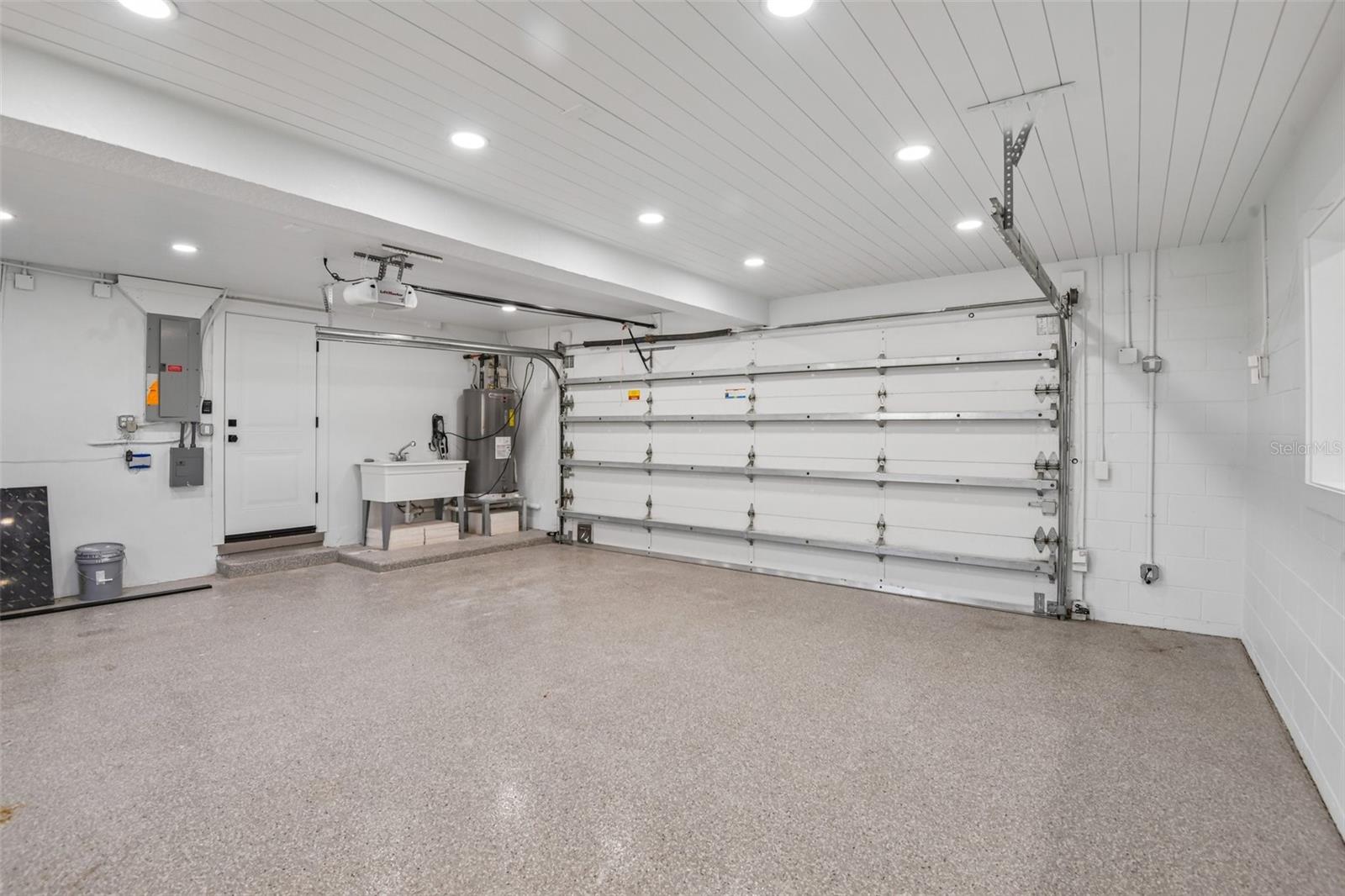 861 RAFAEL BLVD NE, ST PETERSBURG, FL, 33704