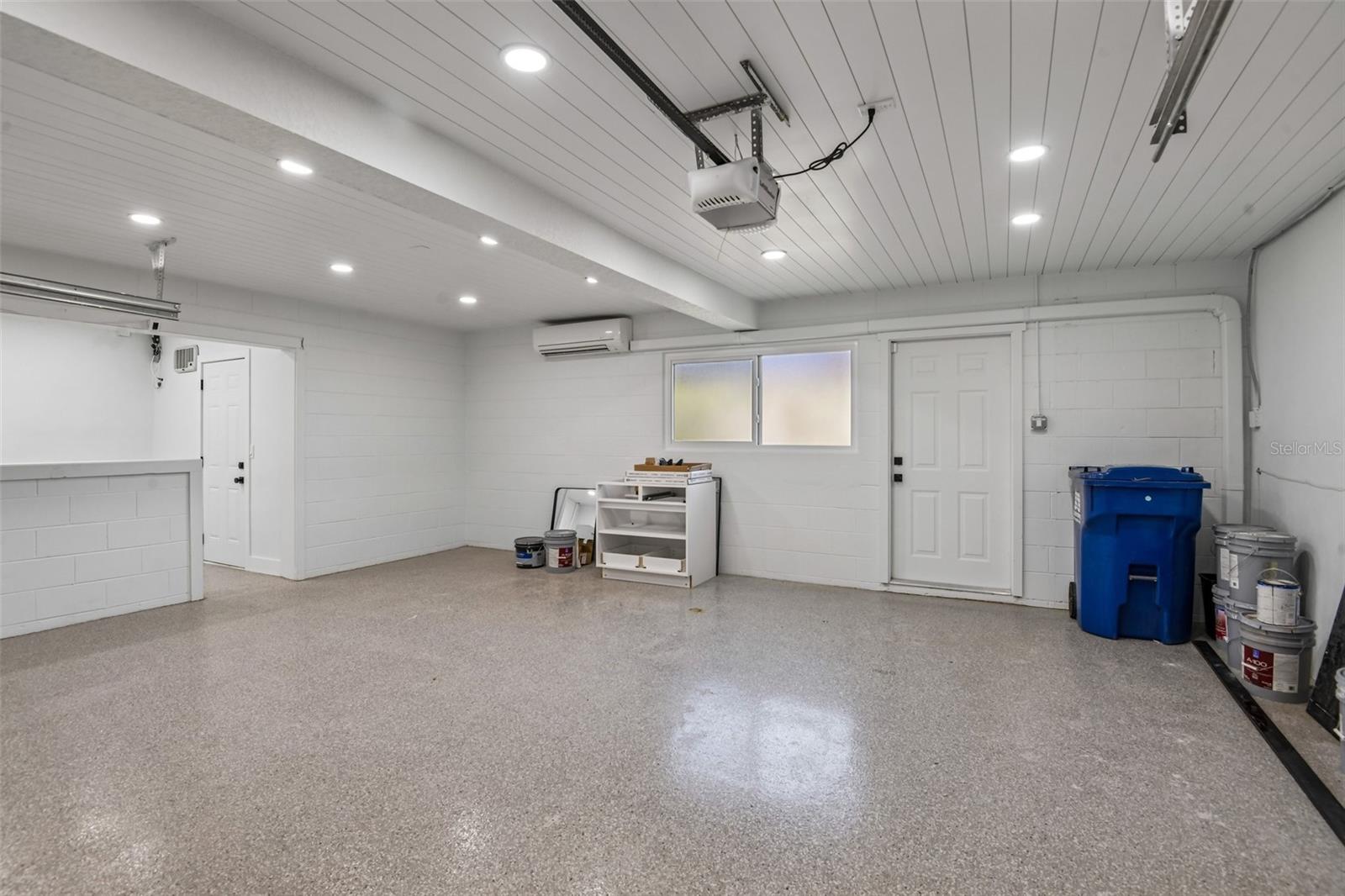 861 RAFAEL BLVD NE, ST PETERSBURG, FL, 33704