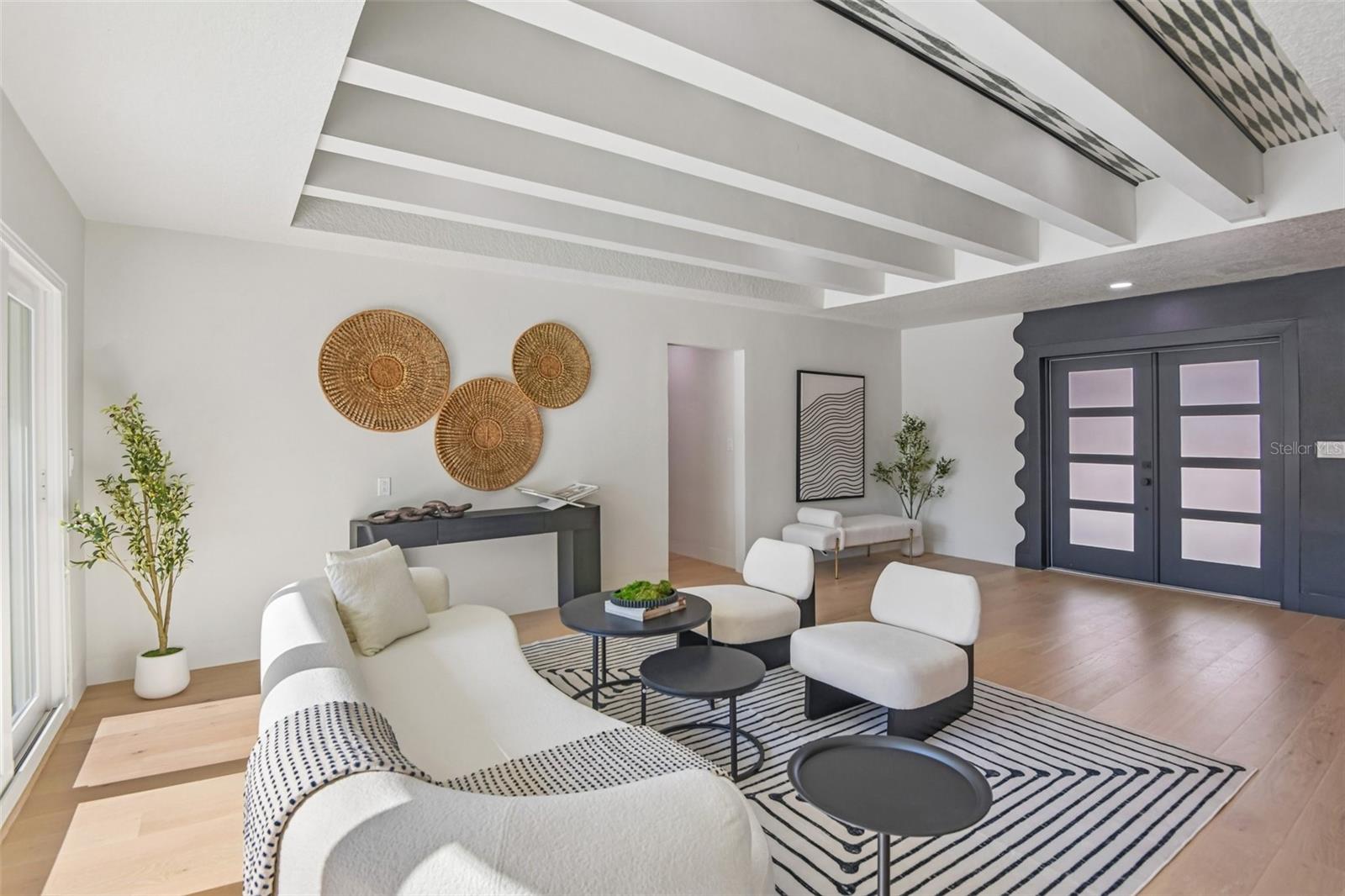 861 RAFAEL BLVD NE, ST PETERSBURG, FL, 33704