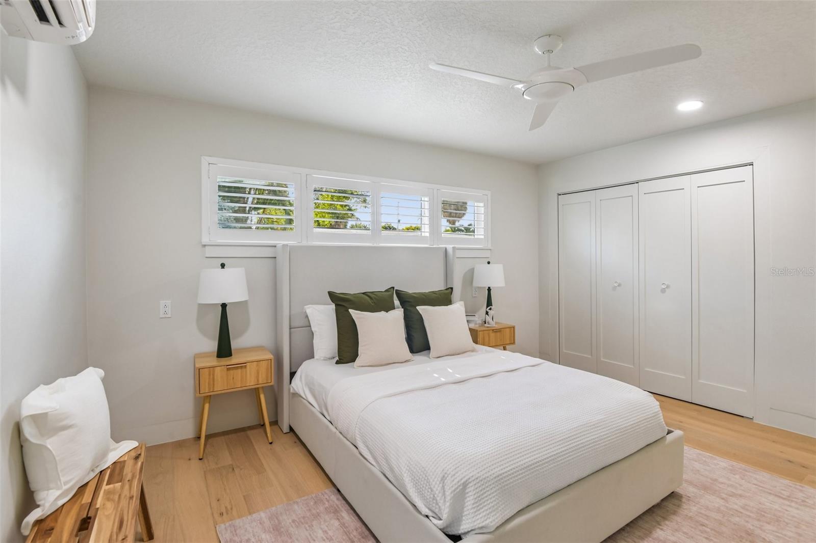 861 RAFAEL BLVD NE, ST PETERSBURG, FL, 33704