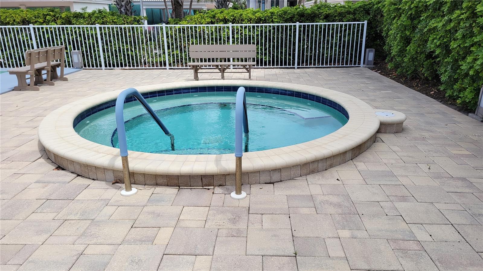 1000 LONGBOAT CLUB RD #406, LONGBOAT KEY, FL, 34228