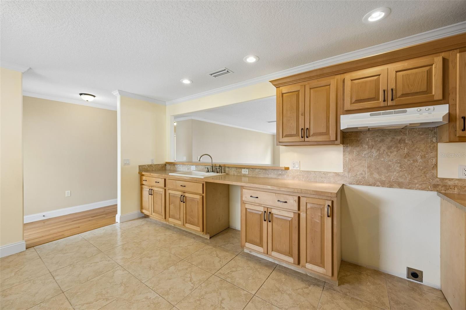 102 SANDRA LN, CRESCENT CITY, FL, 32112