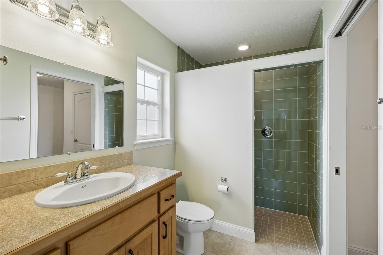 102 SANDRA LN, CRESCENT CITY, FL, 32112