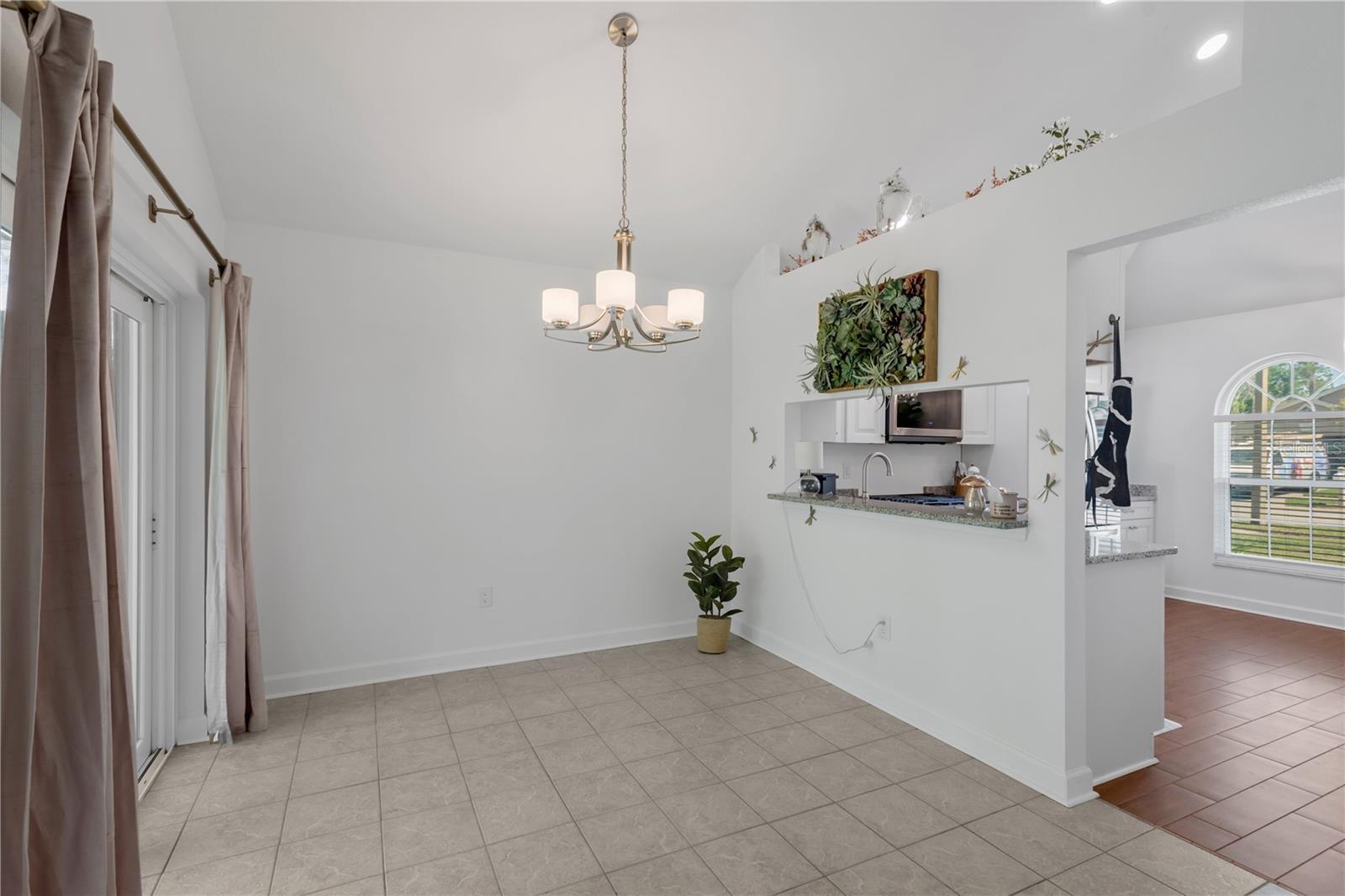 1211 TIMBER TRACE DR, WESLEY CHAPEL, FL, 33543