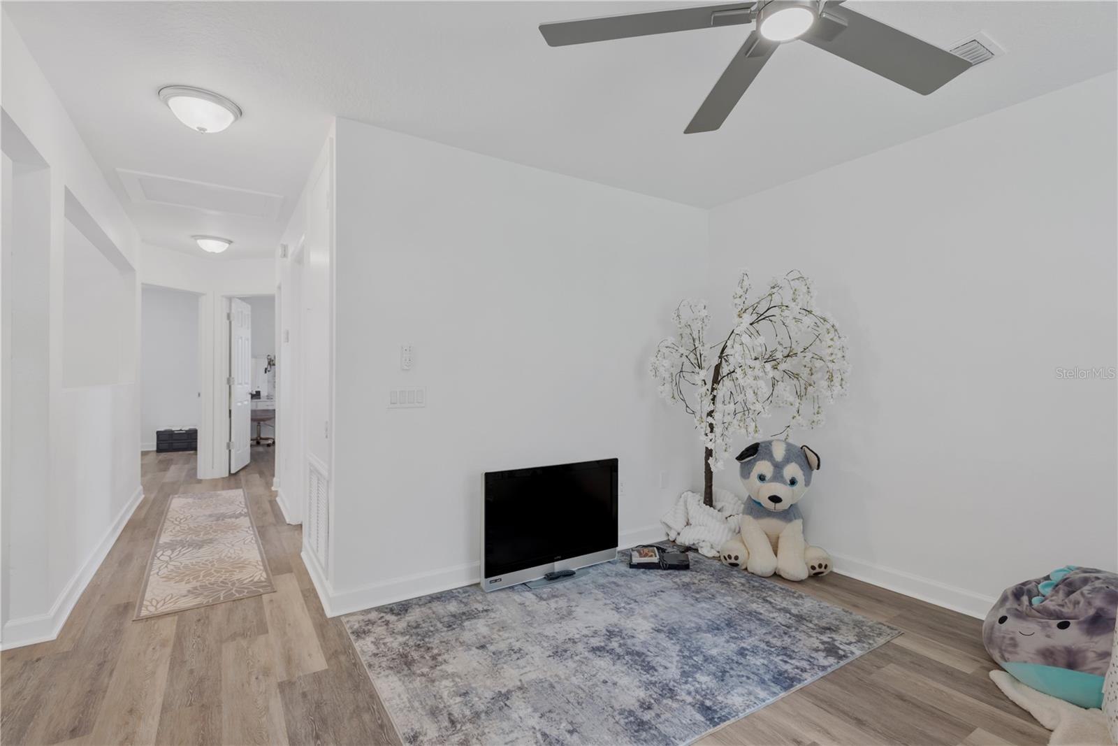 1211 TIMBER TRACE DR, WESLEY CHAPEL, FL, 33543