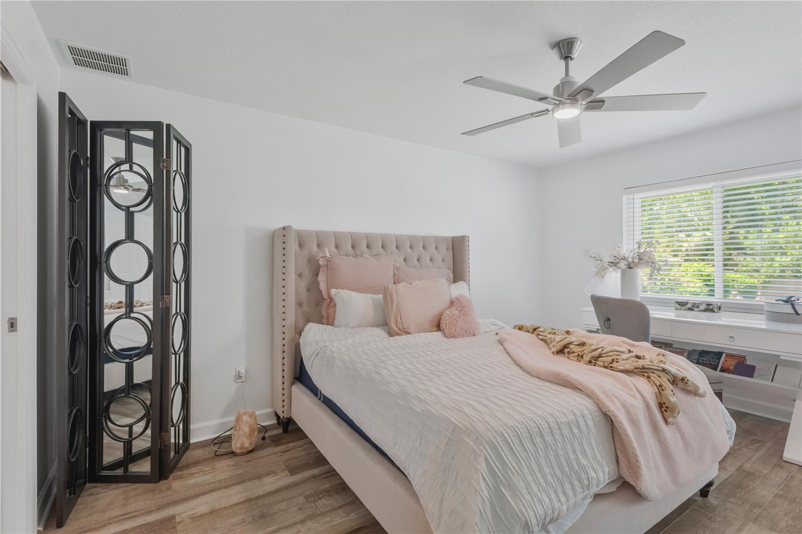 1211 TIMBER TRACE DR, WESLEY CHAPEL, FL, 33543