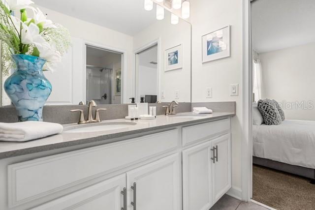 8909 STINGER DR, CHAMPIONS GATE, FL, 33896