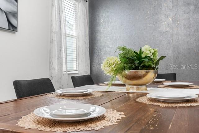 8909 STINGER DR, CHAMPIONS GATE, FL, 33896