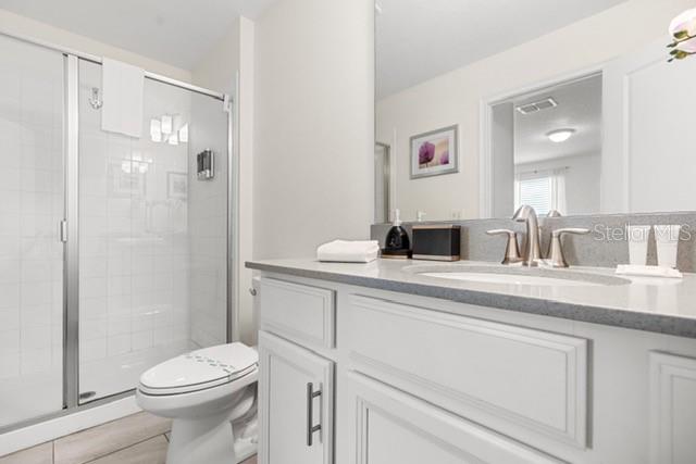 8909 STINGER DR, CHAMPIONS GATE, FL, 33896