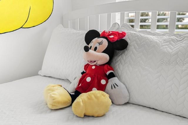 8909 STINGER DR, CHAMPIONS GATE, FL, 33896