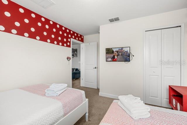 8909 STINGER DR, CHAMPIONS GATE, FL, 33896