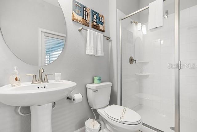 8909 STINGER DR, CHAMPIONS GATE, FL, 33896