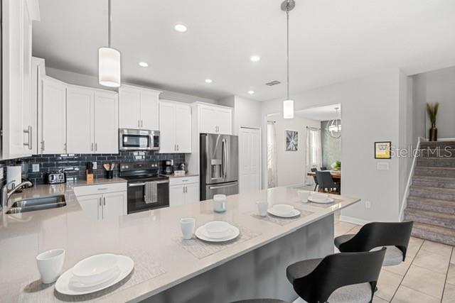 8909 STINGER DR, CHAMPIONS GATE, FL, 33896