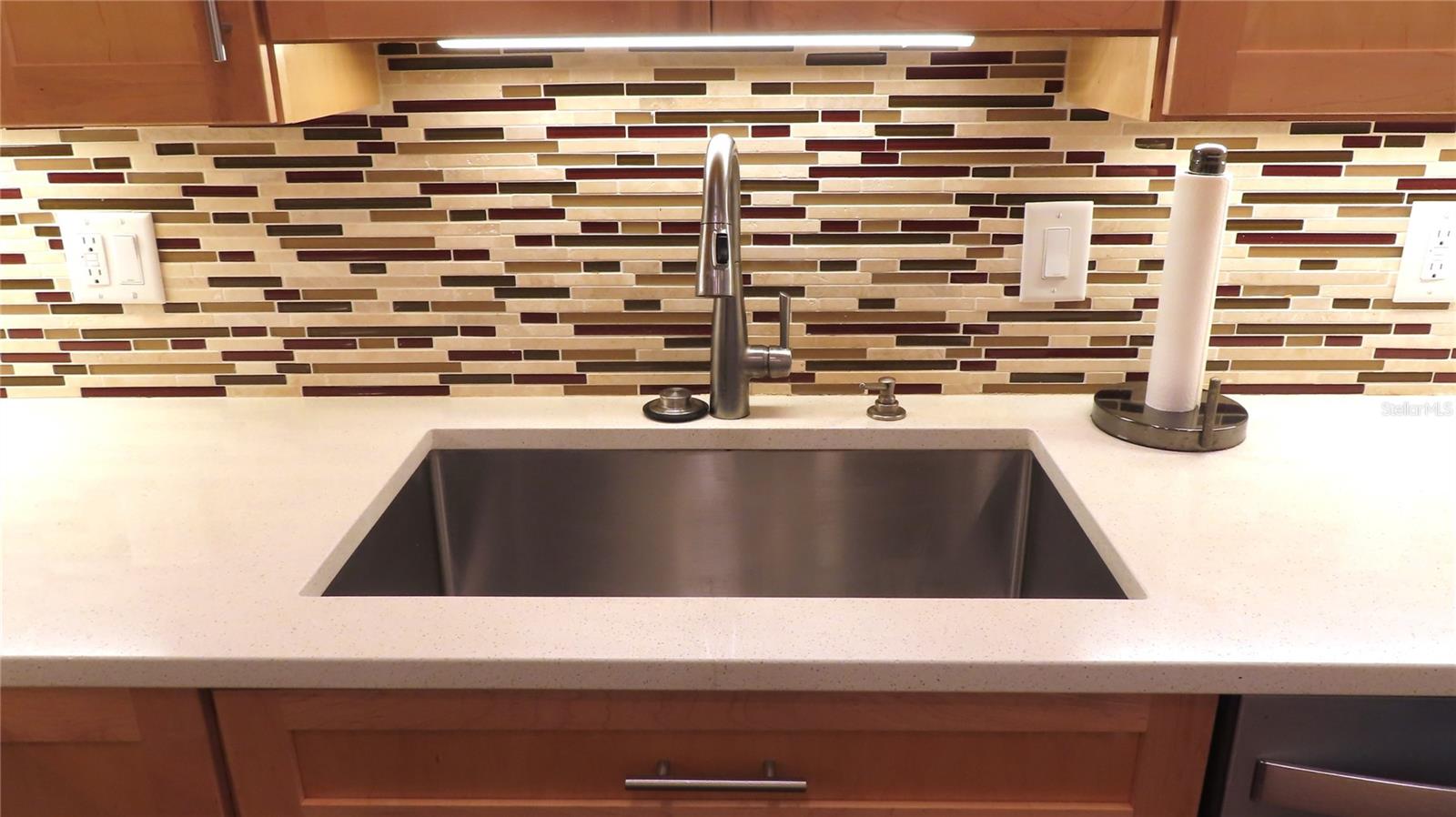 2285 ISRAELI DR #17, CLEARWATER, FL, 33763