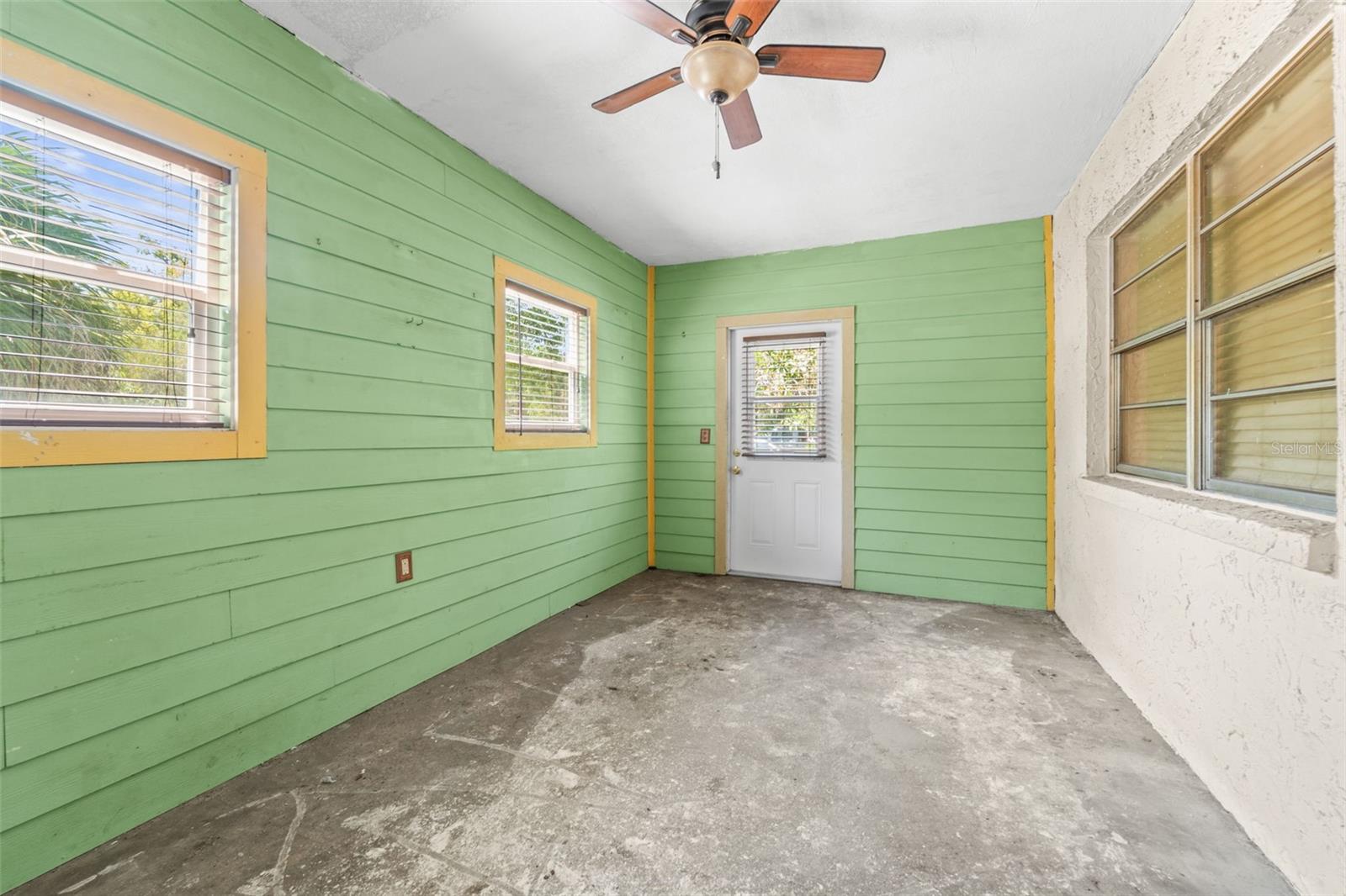 1185 BASS BLVD, DUNEDIN, FL, 34698