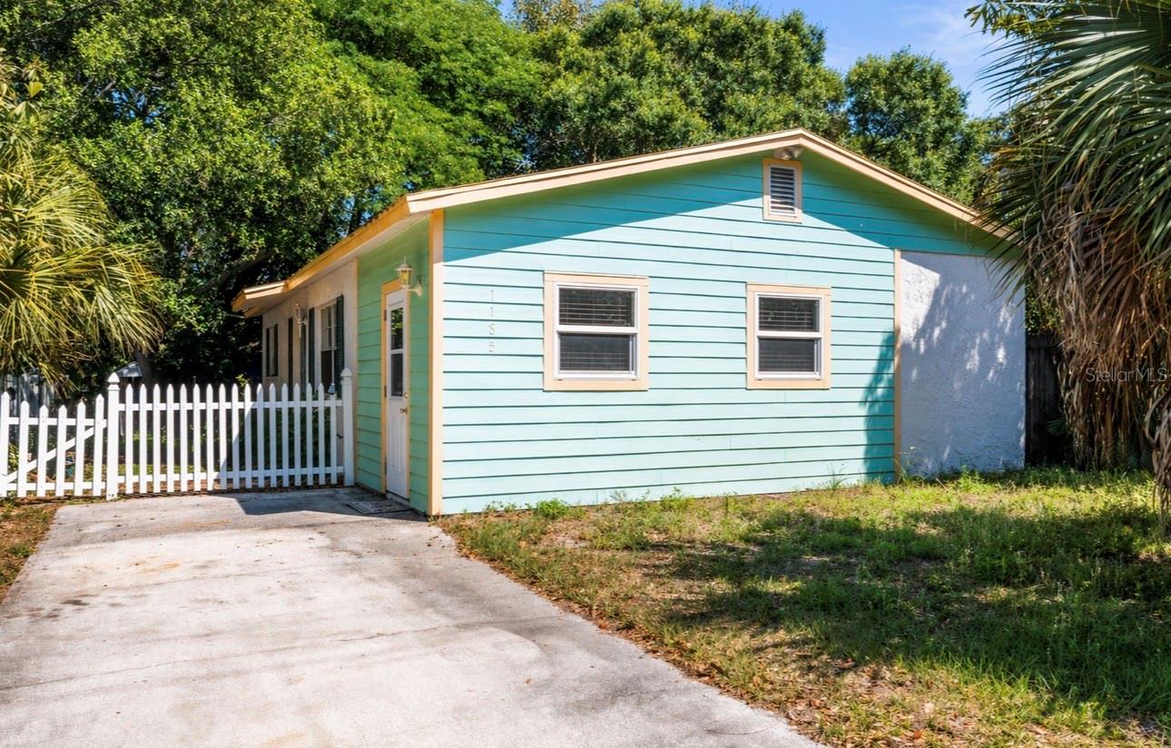 1185 BASS BLVD, DUNEDIN, FL, 34698