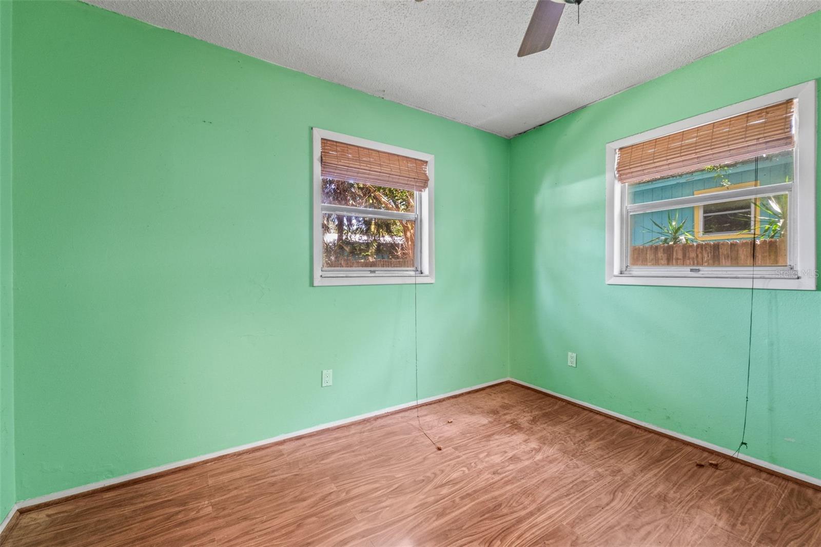 1185 BASS BLVD, DUNEDIN, FL, 34698