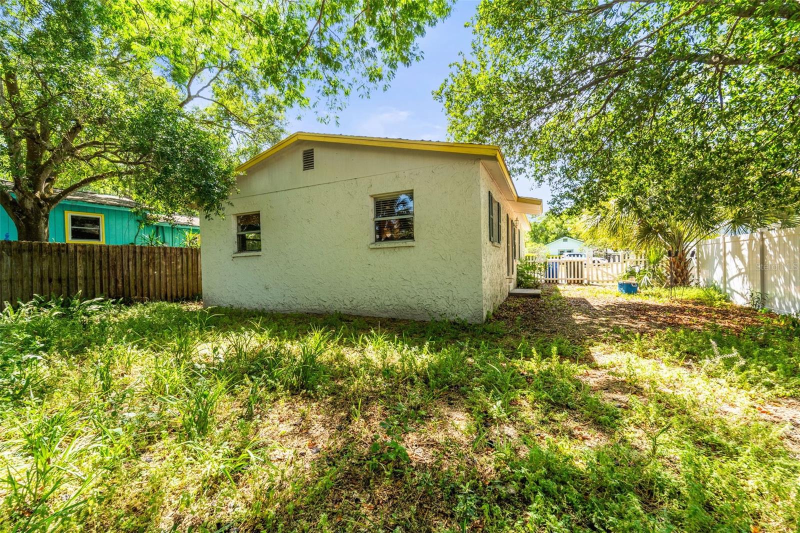 1185 BASS BLVD, DUNEDIN, FL, 34698