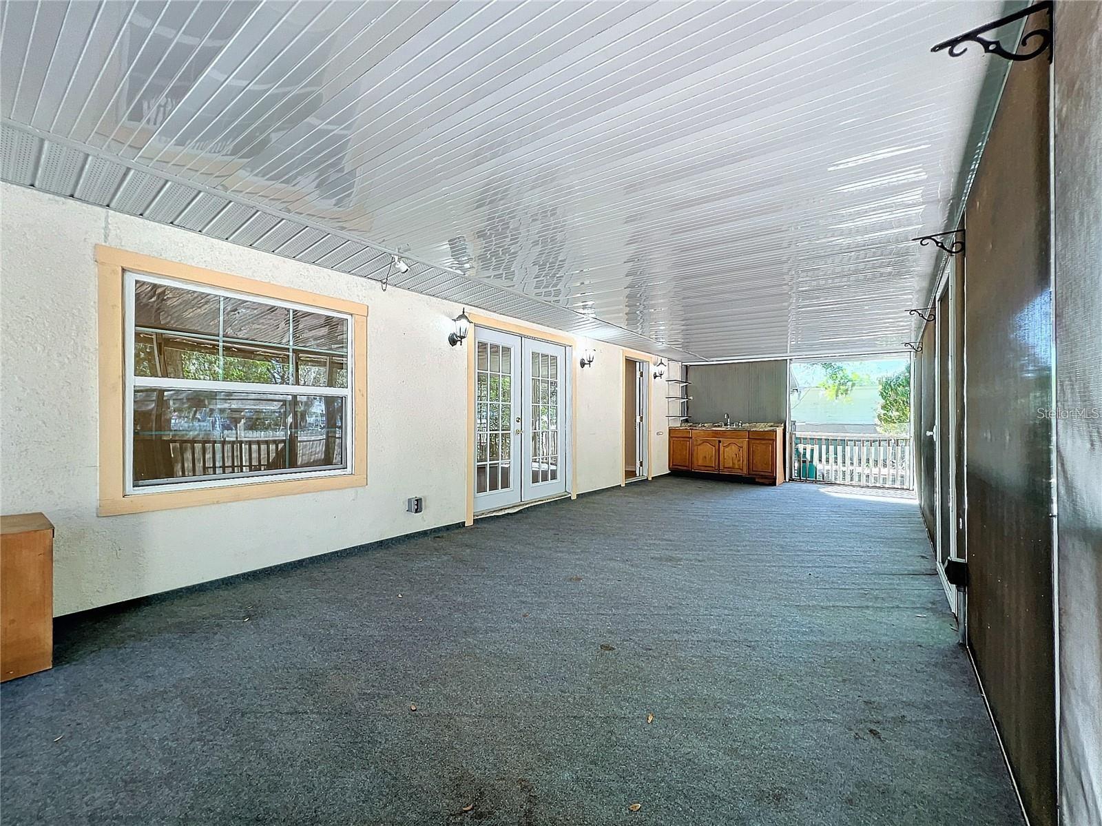 25 E CHESLEY AVE, EUSTIS, FL, 32726