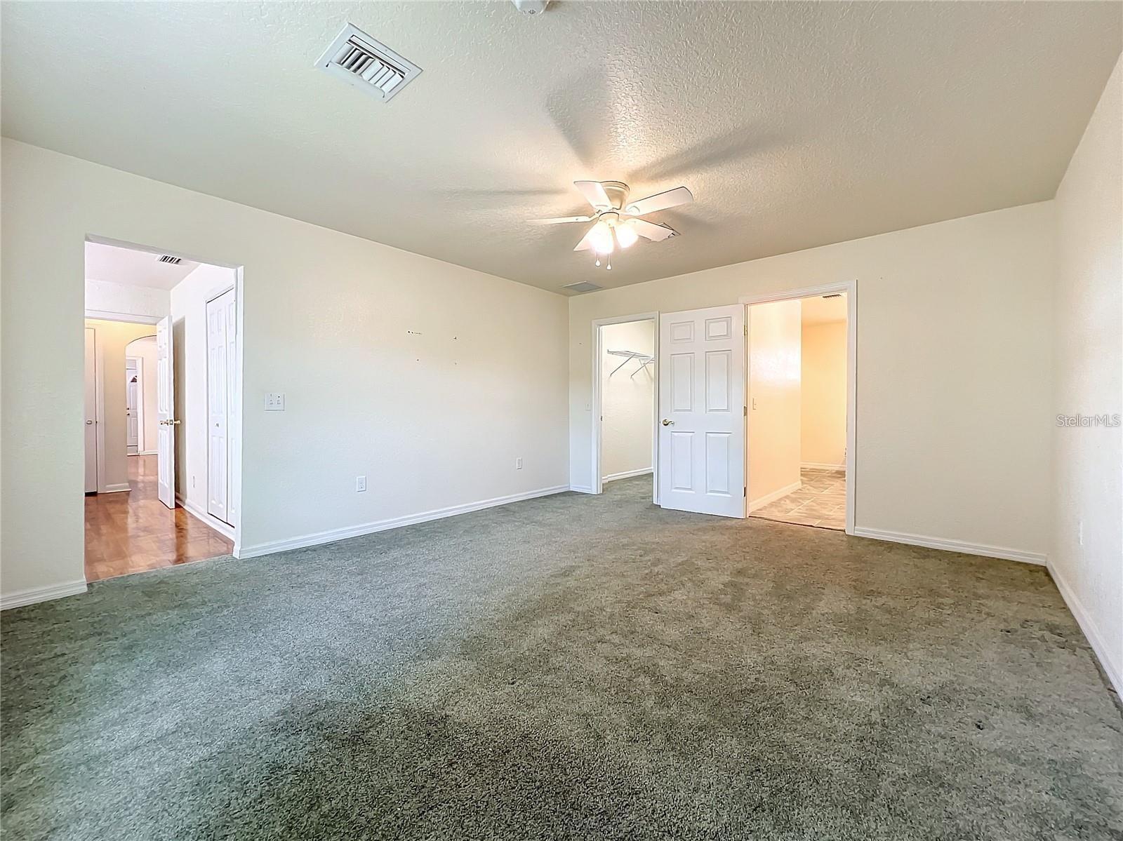 25 E CHESLEY AVE, EUSTIS, FL, 32726