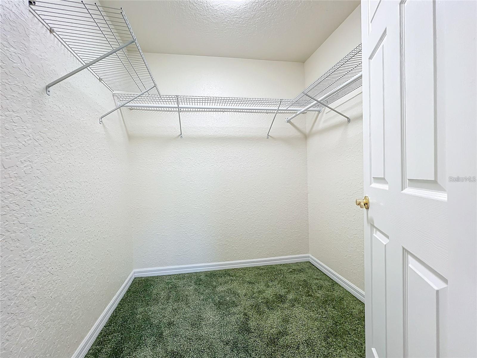 25 E CHESLEY AVE, EUSTIS, FL, 32726