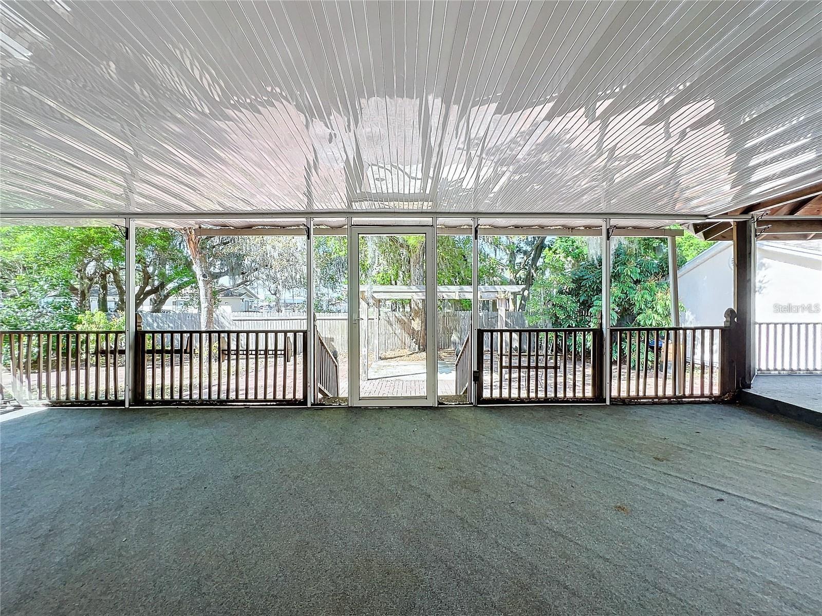 25 E CHESLEY AVE, EUSTIS, FL, 32726